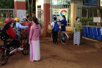Công tác phòng chống dịch Covid-19 đón học sinh trở lại trường